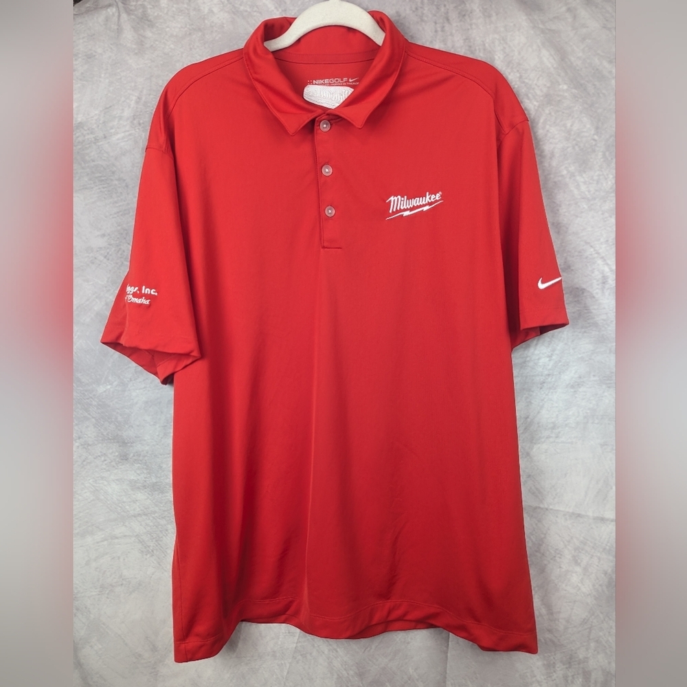 Milwaukee Embroidered Nike Polo Size XL Red With Briggs Inc. Of Omaha On Sleeve